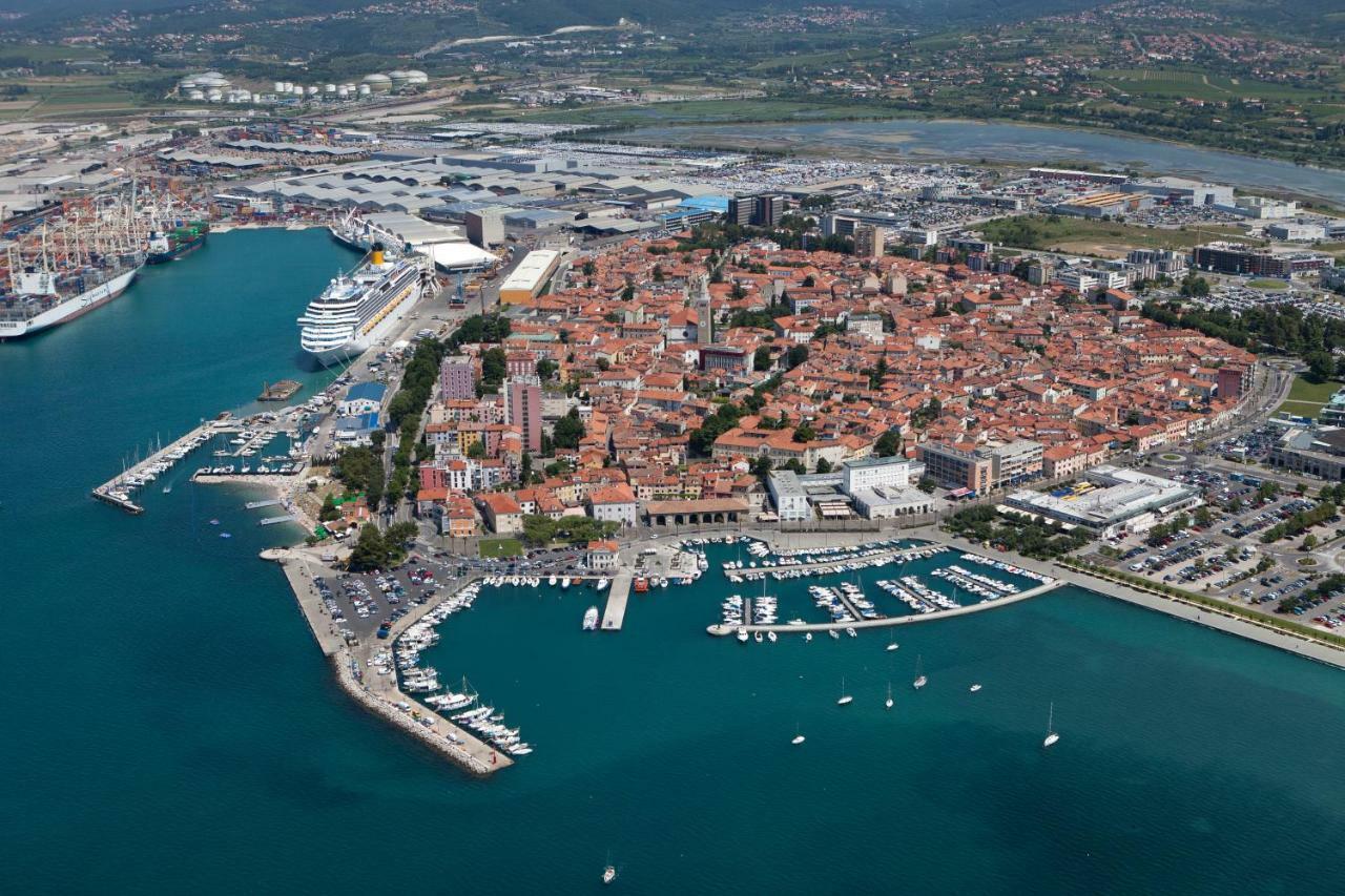 Hotel Sobe Pri Anici Koper Exterior foto